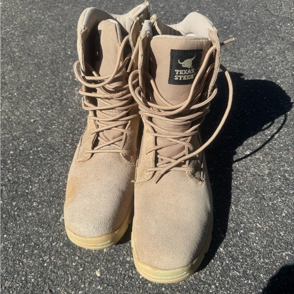 Texas Steer Tan Lace-Up Boots
